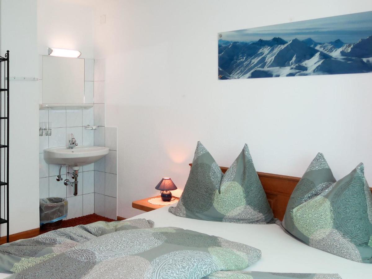 Apartment Leo By Interhome พรุตซ์ ภายนอก รูปภาพ